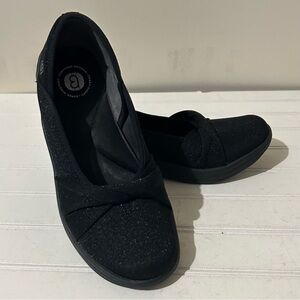 Bzees Paris Black Sparkly Women's Shoes